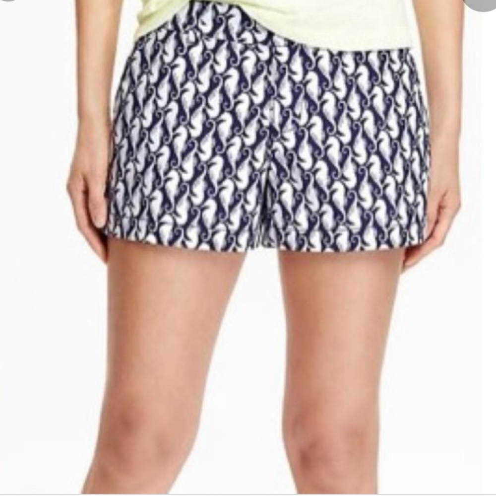 OLD NAVY SEA HORSE SHORT SIZE 4